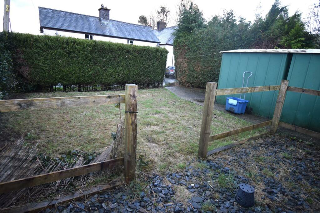 2 bed Semi-Detached