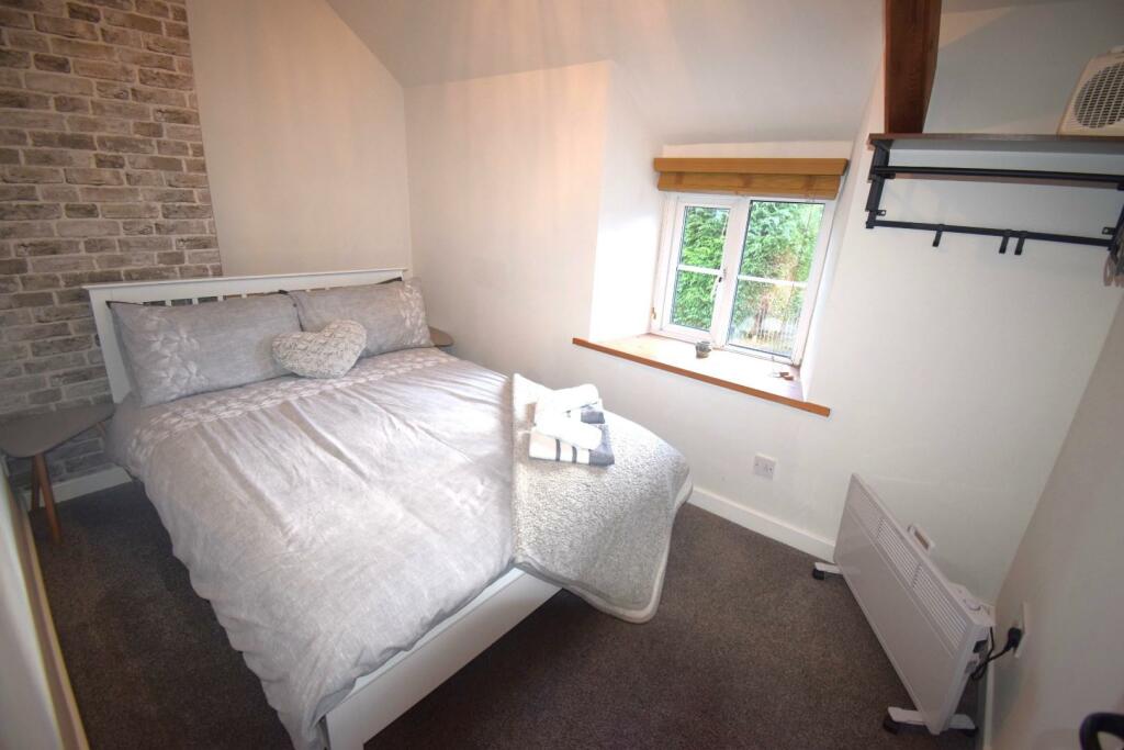 2 bed Semi-Detached