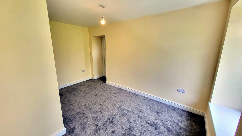 3 bed Character Property
