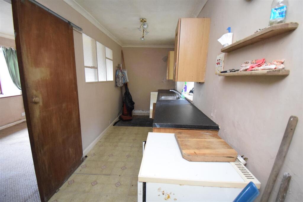 2 bed End of Terrace