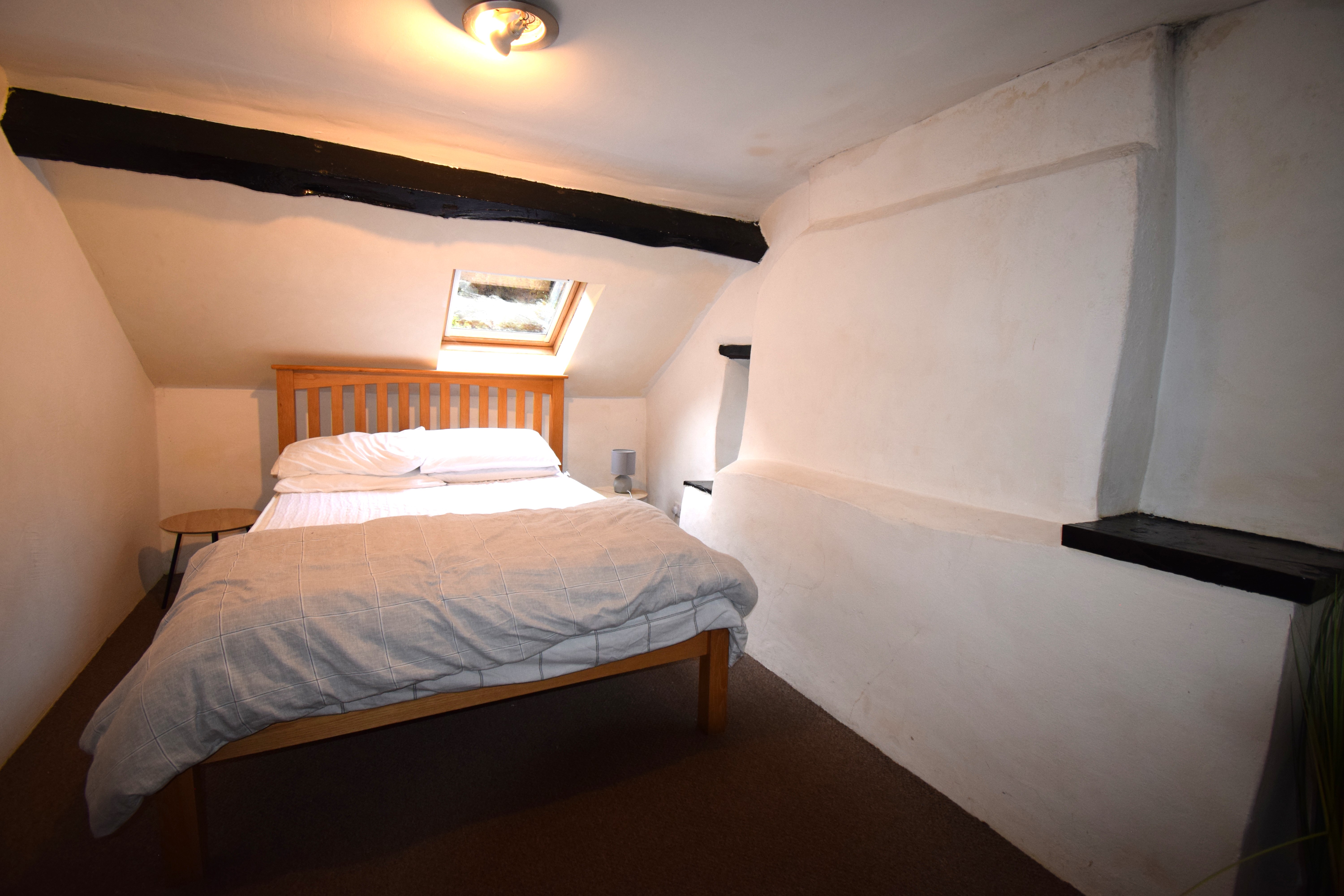 2 bed Detached