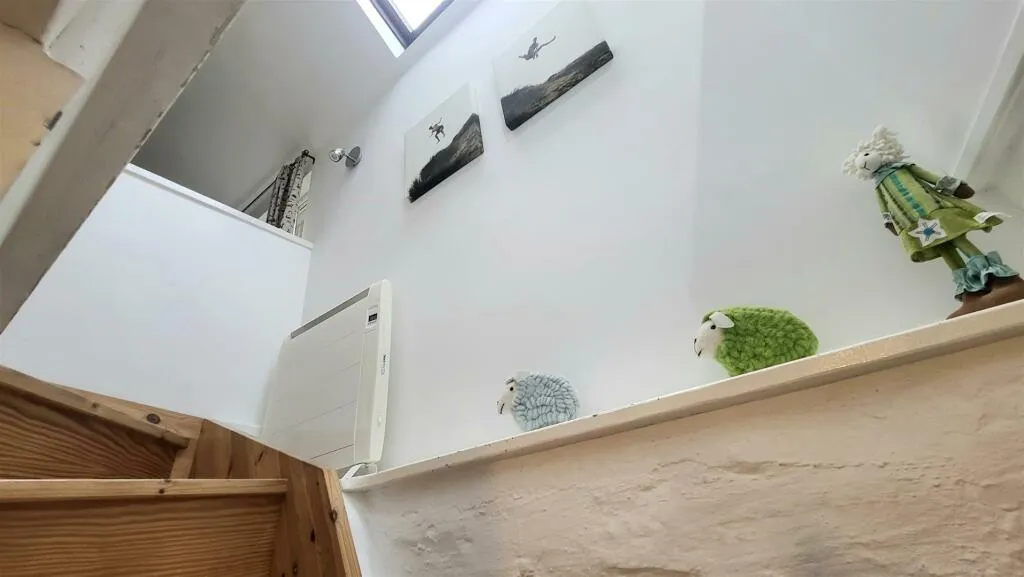2 bed Cottage