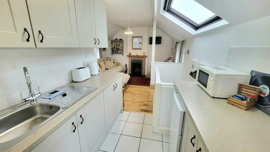 2 bed Cottage