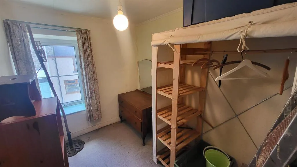 2 bed Terraced