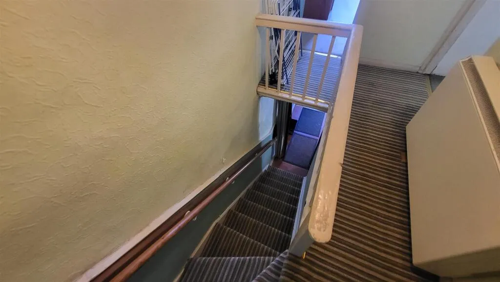 2 bed Terraced
