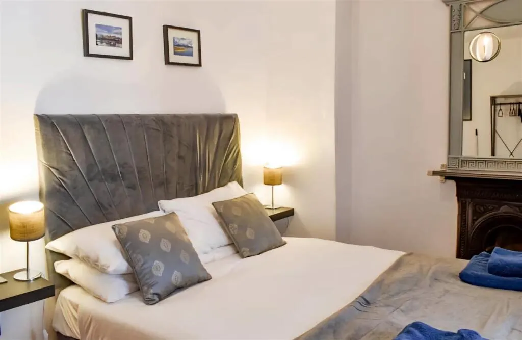 3 bed Cottage