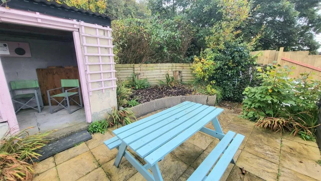 3 bed Terraced