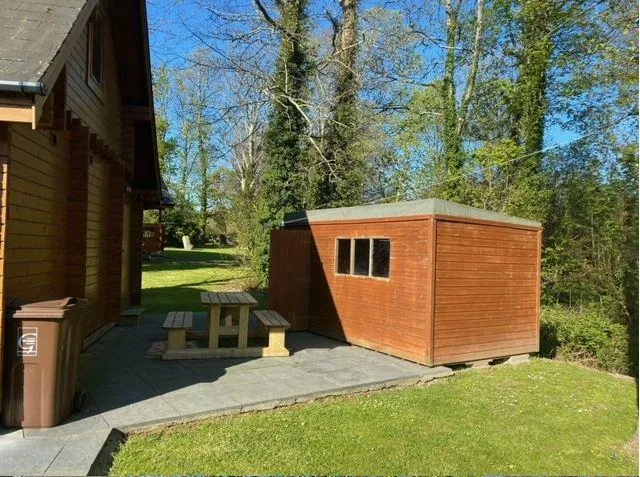 3 bed Log Cabin