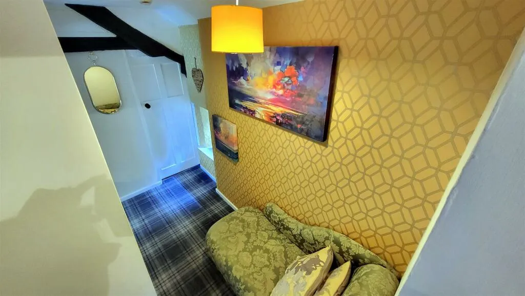 4 bed Character Property
