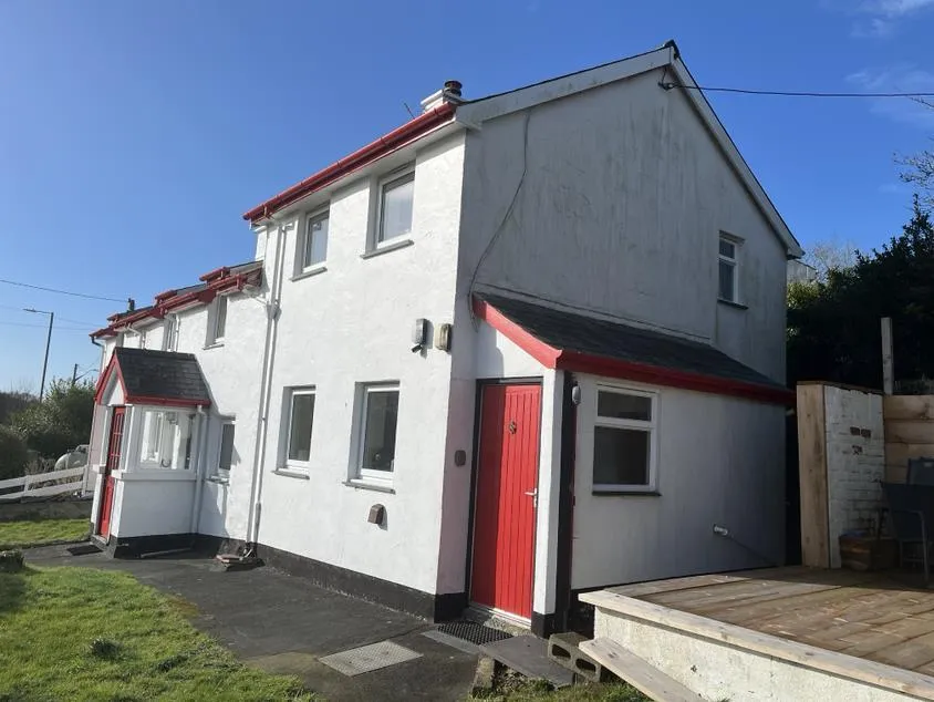 4 bed Character Property
