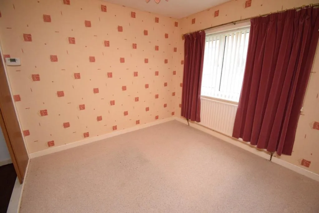 4 bed Detached