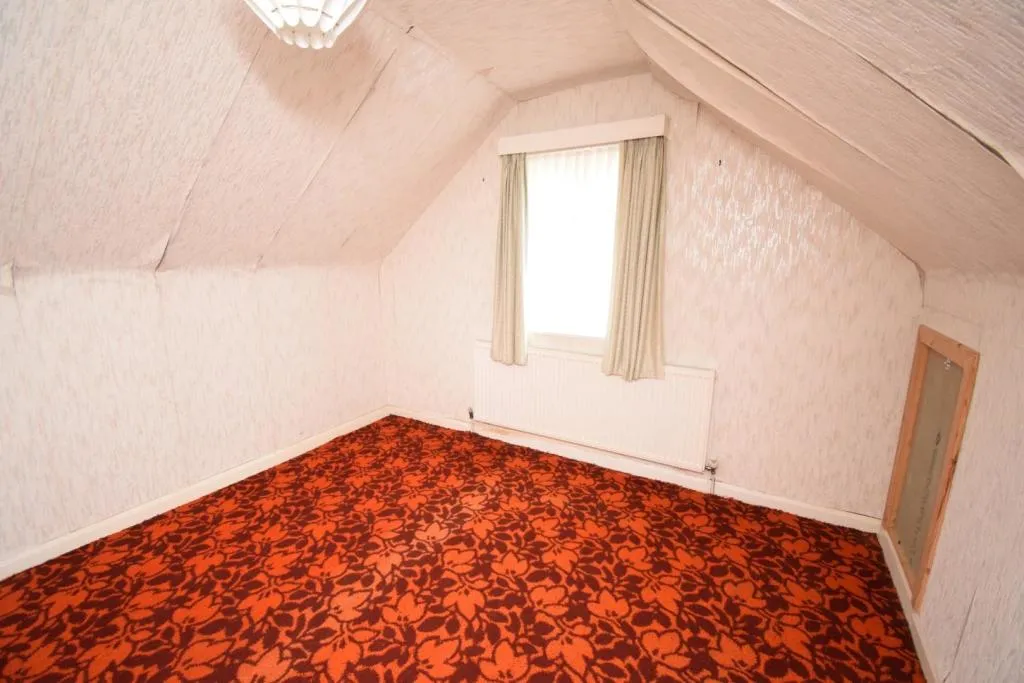 4 bed Detached