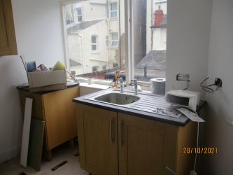 1 BEDROOM FLAT IN POPULAR LOCATION