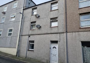 A First Floor One Bedroom Flat Subject to an Assured Shorthold Tenancy Producing £4,940 Per Annum