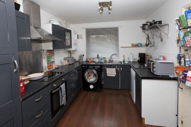 **Calling all Landlords** spacious 3 double bed semi-detached property in Telford. Landlords only with a tenant in situ paying £585 pcm.
