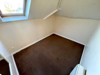 Two Bedroom Flat in Bournemouth, Dorset, BH1 - Leasehold and Vacant Possession