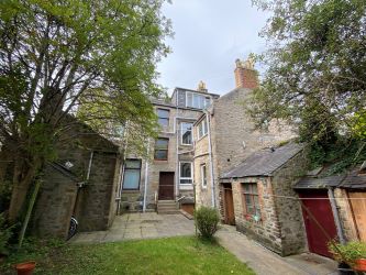 Town & Country Property Auctions offers this incredible 1 Bedroom development opportunity in Aberdeen.