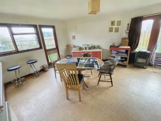12 Kinson Park Road, Bournemouth, Dorset, BH10 7HQ - Freehold & Vacant Possession