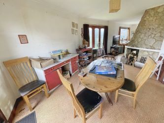 12 Kinson Park Road, Bournemouth, Dorset, BH10 7HQ - Freehold & Vacant Possession