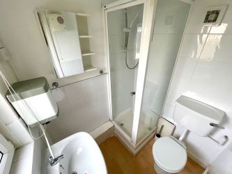 Block of 4 One Bedroom Flats Plus Basement in East Street, Weymouth, Dorset, DT4 8BP - Freehold and Vacant Possession
