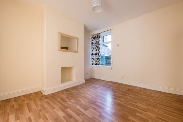 This is ideal for a first time buyer or a buy to let investor, it offers spacious living accommodation throughout and has huge potential for someone to put their own stamp on it.