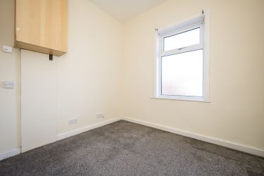 This is ideal for a first time buyer or a buy to let investor, it offers spacious living accommodation throughout and has huge potential for someone to put their own stamp on it.