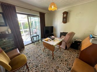 Detached 2 Bedroom Bungalow in Dennistoun Avenue, Christchurch, Dorset, BH23 3QL - Freehold & Vacant Possession