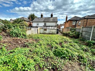 69 Victoria Road, Springbourne, Bournemouth BH1 4RT - Freehold & Vacant