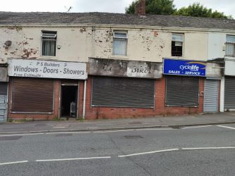 UNMODERNISED RESIDENTIAL AND COMMERCIAL DEVELOPMENT OPPORTUNITY