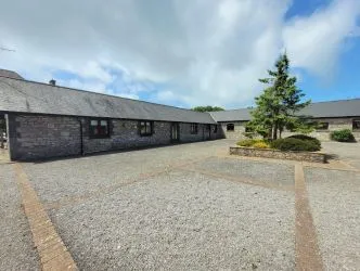 BARN 3, MANOR FARM, NEWTON, PORTHCAWL, CF36 5SP
Guide price £499,995
Auction 28.11.24
Pre auction offers welcomed

Viewing - Please  contact us to boom your slot - Wednesday 13th - 4pm