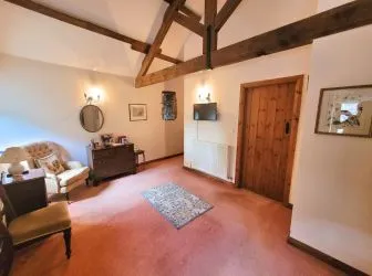 BARN 3, MANOR FARM, NEWTON, PORTHCAWL, CF36 5SP
Guide price £499,995
Auction 28.11.24
Pre auction offers welcomed

Viewing - Please  contact us to boom your slot - Wednesday 13th - 4pm