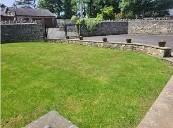 BARN 3, MANOR FARM, NEWTON, PORTHCAWL, CF36 5SP
Guide price £499,995
Auction 28.11.24
Pre auction offers welcomed

Viewing - Please  contact us to boom your slot - Wednesday 13th - 4pm