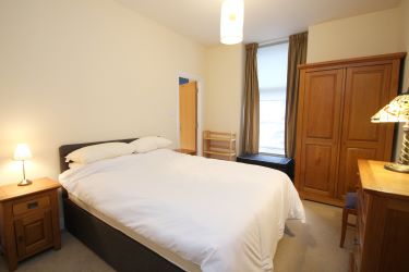 Attractive Tenanted Investment Opportunity - 2 Bedroom Flat