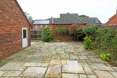 FANTASTIC VALUE 
This spacious four bedroom detached family home is conveniently located with easy access to local schooling, amenities and the national road network.