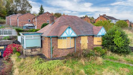 Two Bedroom Detached Bungalow, Being In Need Of A Scheme Of Refurbishment, Having Planning  Consent To Extend The Property To Create An Impressive Three Bedroom Bungalow ( reference P/2022/0817), Together With A Plot Which Has Potential To Create A Significant Additional Property, Subject To Consents. Superb Views From An Elevated Plot Towards Wrexham And The Cheshire Plains Beyond.