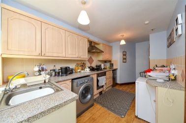 This well-proportioned, Leasehold 4 Bedroom maisonette within an end terrace property property spans over 2 floors. The property is ideally located in the centre of Colwyn Bay, with local schools, shops, transport links and even the beach all within easy reach.