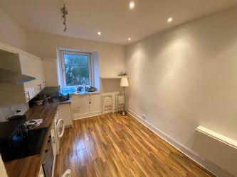 MASSIVE £20,000 discount from home report on this modern one bedroom flat close to Dundee city centre.