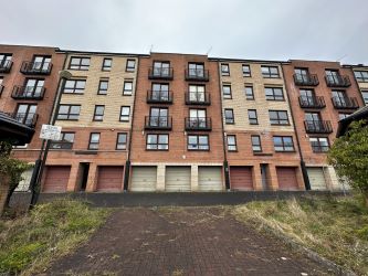 Town & Country Property Auctions offers this rare opportunity in the West End of Glasgow.