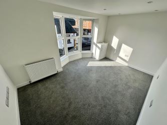 Exceptional Town House 8 St. James Street, Newport, Isle Of Wight, PO30 5HE - Freehold & Ideal Air BNB