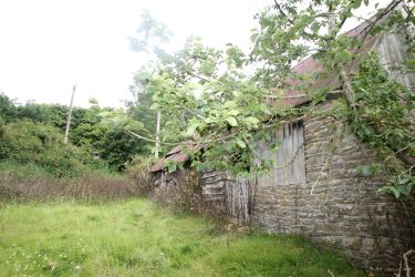 A Couple Of Dilapidated Barns, Being Situated On A Good Sized Plot In The Small Village Of Edgton. Potential To Redevelop The Barn And Plot, Subject To Appropriate Consents Being Granted. An Overage Provision Will Apply To The Sale.