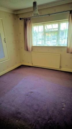 THREE BED MID TERRACE HOUSE