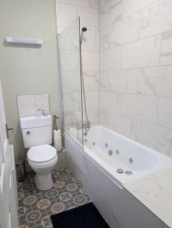8 APARTMENT BLOCK CONVERSION - GREAT HOLIDAY BUSINESS OPPORTUNITY