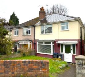 UNMODERNISED 3 BED SEMI