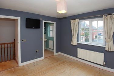 FANTASTIC VALUE 
This spacious four bedroom detached family home is conveniently located with easy access to local schooling, amenities and the national road network.