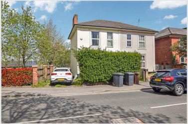 A rare opportunity for a 6 Bed Semi detached HMO