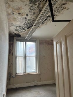 EXCELLENT INVESTMENT OPPORTUNITY FOR DEVELOPERS.
PLANNING PERMISSION FOR CONVERSION AND REDEVELOPMENT TO RESIDENTIAL