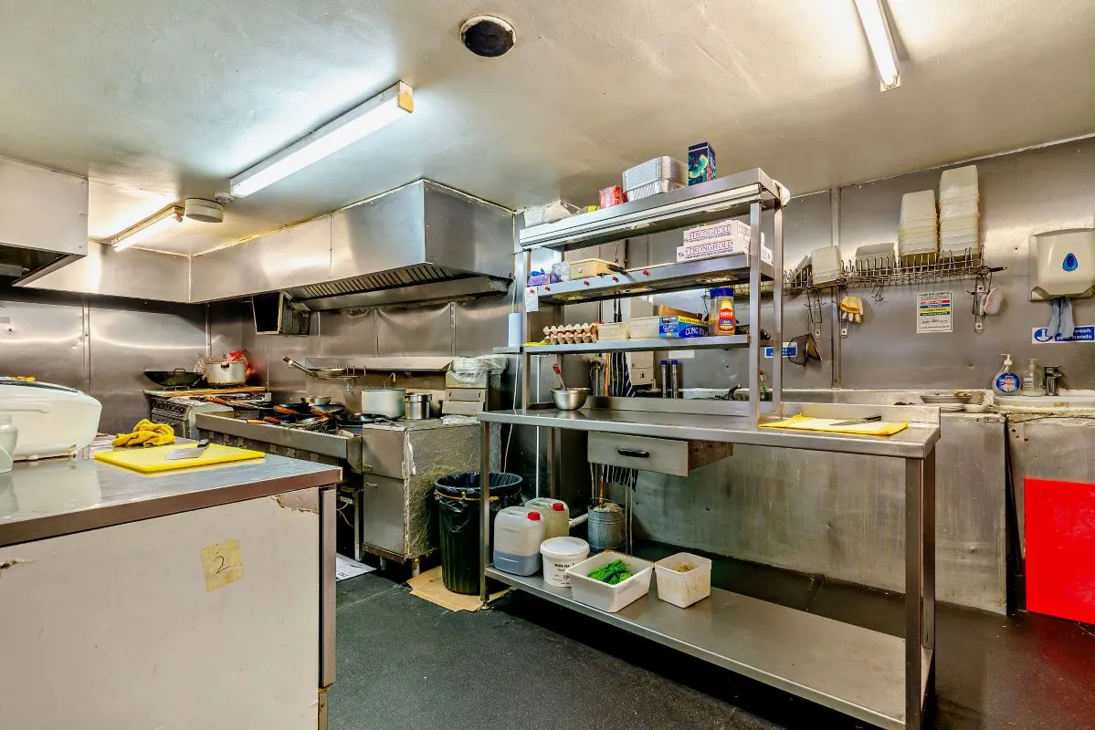10-12 St. Peters Street, Huddersfield, West Yorkshire, HD1 1RA