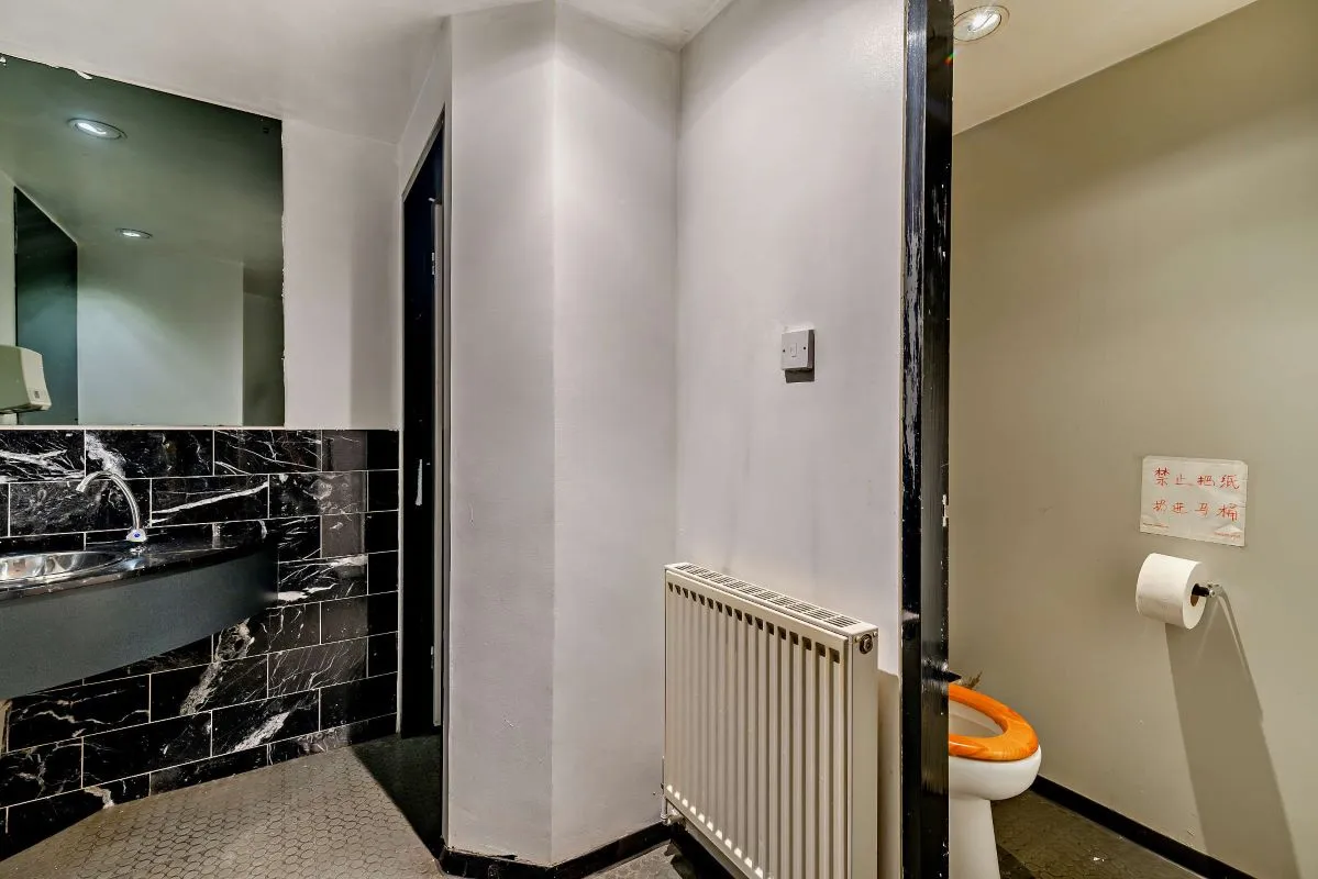 10-12 St. Peters Street, Huddersfield, West Yorkshire, HD1 1RA