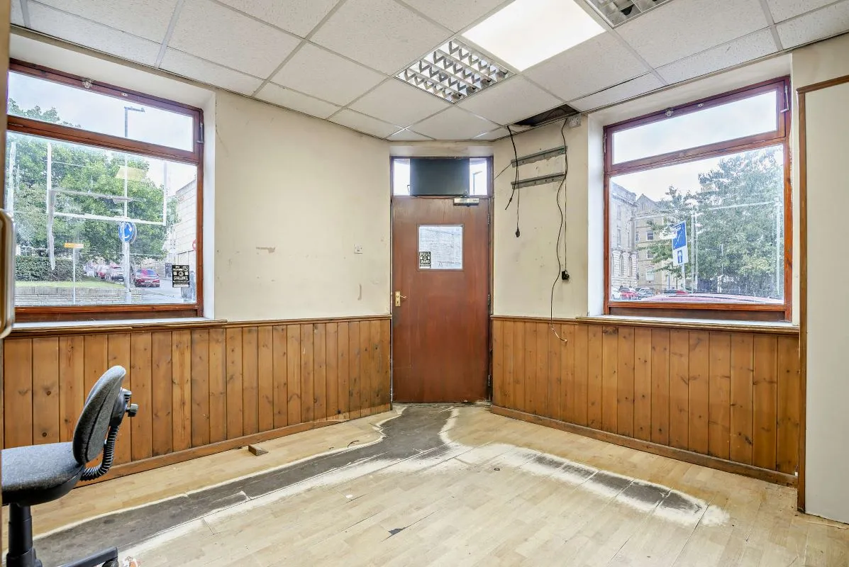 10-12 St. Peters Street, Huddersfield, West Yorkshire, HD1 1RA