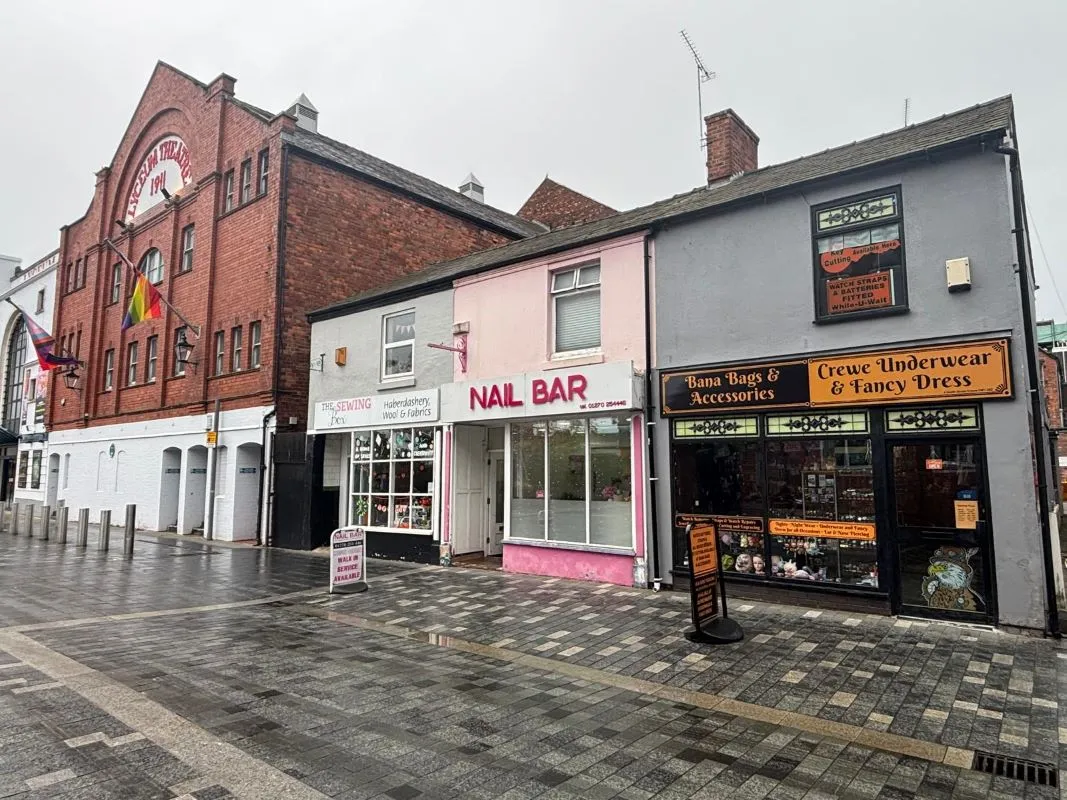 6 Heath Street, Crewe, Cheshire, CW1 2BZ